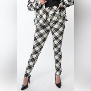BeetleJuice X Unique Vintage  Leggings Size 10-12